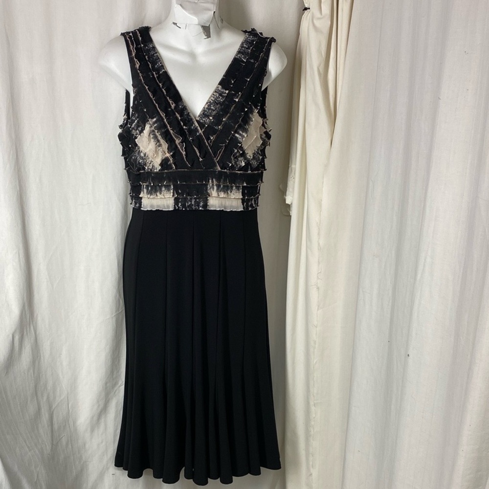 Joseph Ribkoff 6 Layered Tiered Bodice Fit Flare Party Cocktail Dress Black Gray